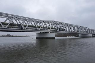 Most nad Regalicą w Szczecinie Podjuchach