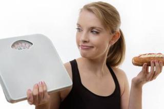 złe nawyki żywieniowe, żywienie, zdrowe odżywianie, dieta, zdrowe jedzenie, jak zmienić nawyki żywienia, tycie, waga, jak schudnąć