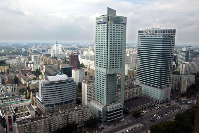 Aż trudno uwierzyć, że tak 20 lat temu wyglądała Warszawa. Miasto nie do poznania!