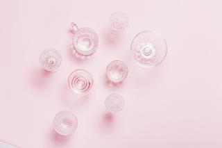 Czyszczenie kryształów: domowe sposoby mycia kryształowych kieliszków, szklanek, wazonów