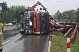 Wypadek w Mircu! Zablokowana droga, uszkodzony gazociąg!