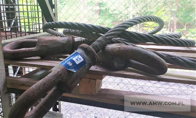 Traktor, meble i ubrania od wojska. To wyprzedaje Agencja Mienia Wojskowego w Bydgoszczy [ZDJĘCIA]