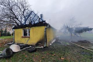 Pożar zabrał im dobytek całego życia. Rodzina z trójką dzieci potrzebuje pomocy 