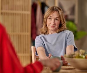 Na Wspólnej odc. 4067. Brygida (Maja Wolska), Iga Przybysz (Lidia Sadowa)