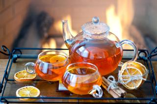 Zimowa herbata – rozgrzeje, doda energii i poprawi humor