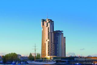 Apartamentowiec Sea Towers, Gdynia, ul. Hryniewickiego 6