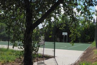 Nowe boisko dla miłośników koszykówki na Węglinie [GALERIA]