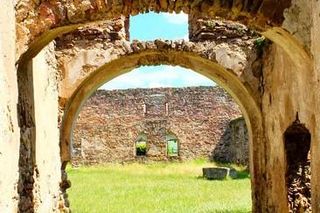 Ruiny dawnej Huty Józef w Samsonowie