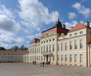 Dawniej rezydencja magnackiego rodu, dziś imponująca galeria sztuki. Zaglądamy do wnętrz Pałacu w Rogalinie