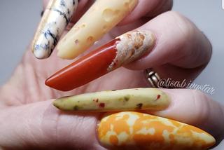 Serowy manicure, cheese nails 