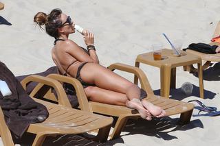 Ciągle ma coś w ustach