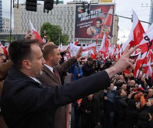   Marsz przeciw imigracji w Warszawie [10.05.2025]