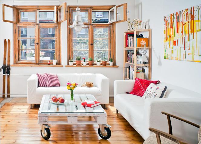 biała sofa-salon