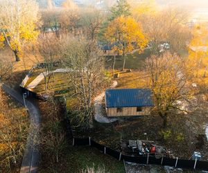 Odbudowa domków fińskich na Polu Mokotowskim