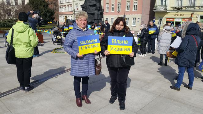 Bydgoszczanie oddali hołd bezbronnym ofiarom rosyjskiej inwazji 