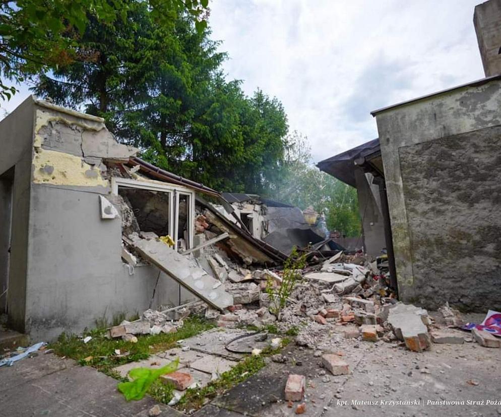 Po wybuchu zawalił się strop! Jedna osoba nie żyje. Tragedia w Dąbrowie Górniczej