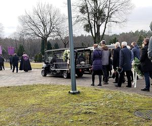 Grób tragicznie zmarłej rodziny w Nałęczowie