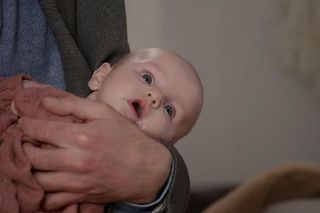 Pierwsza miłość odc. 4031. Janek (Maciej Mikołajczyk), córka Lilki - Pola