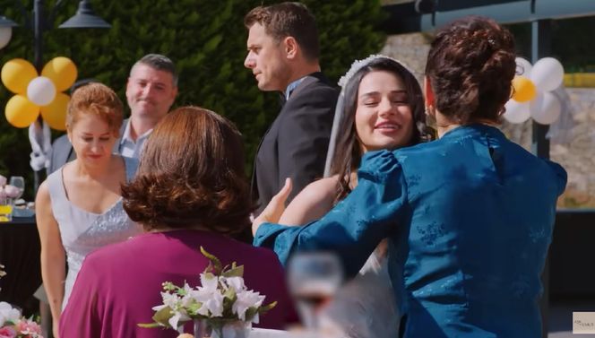 Miłość i nadzieja odc. 274. Bahar, Kuzey, Naciye, Cavidan