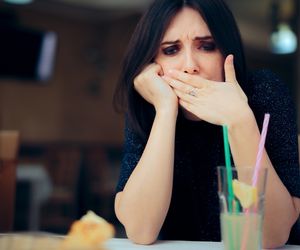 12 rzeczy, które wywołują zgagę. Którą z nich dziś zaliczyłeś?