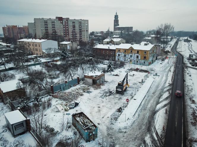 Częstochowa. Na DK91 wyburzają kamienice i stację benzynową