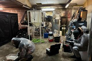 Narkotykowe laboratorium na Podlasiu. Policja zabezpieczyła ponad 200 kg nielegalnej substancji