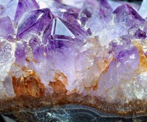 Właściwości lecznicze minerałów. Wpływ kamieni szlachetnych na zdrowie