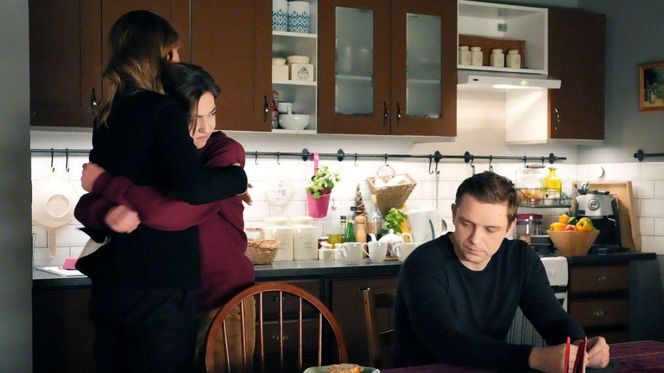 Barwy szczęścia odc. 3187. Hubert (Marek Molak), Emil (Artem Malashchuk), Asia Sokalska (Anna Gzyra)