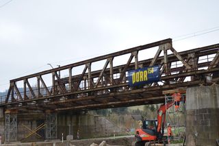 Remont mostów kolejowych nad Bobrem na Dolnym Śląsku