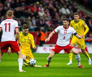 Polska - Litwa 1:0. Zwycięska żenada reprezentacji Polski. Robert Lewandowski strzela, wstyd pozostaje