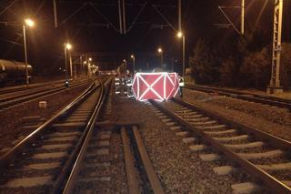 Tragedia na przejeździe kolejowym w woj. lubelskim. Pociąg śmiertelnie potrącił kobietę