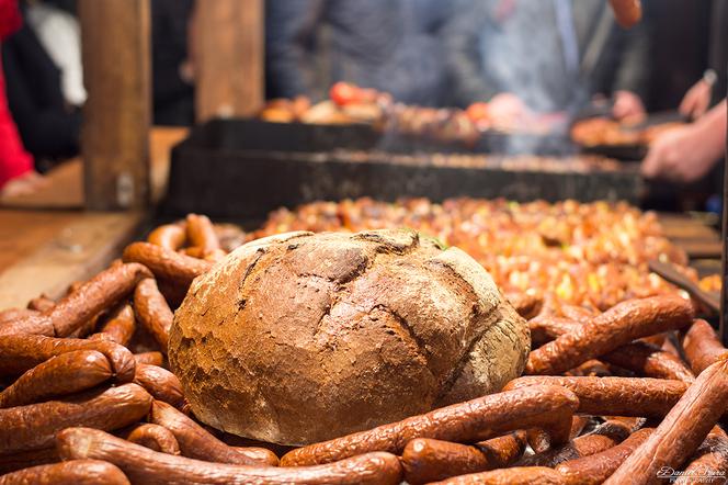 Kraków w świątecznym wydaniu: Miasto w tej odsłonie prezentuje się wyjątkowo! [GALERIA ZDJĘĆ]