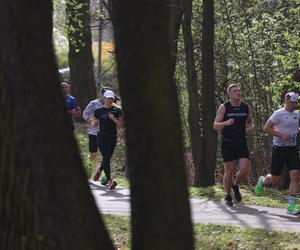 Parkrun Katowice. Wielkanocne bieganie w Parku Kościuszki