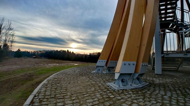   Wieża widokowa w Stańczykach. Zobacz zdjęcia