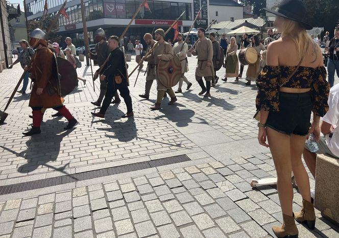 Lublin wrócił do średniowiecza. „Weekend z archeologią” na Starym Mieście