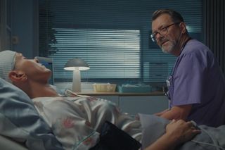 M jak miłość odc. 1830. Dorota (Iwona Rejzner), lekarz (Jarosław Witaszczyk)