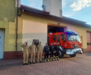 Hołd małopolskich strażaków dla zmarłego kolegi