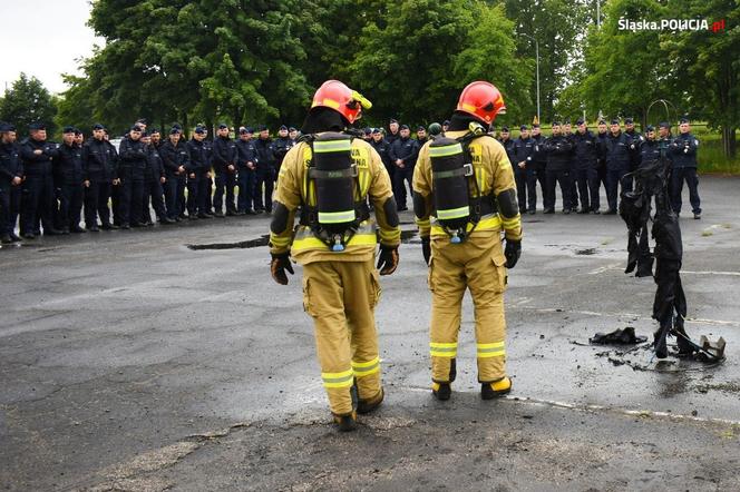 Policjanci szkolili się z gaszenia pożarów