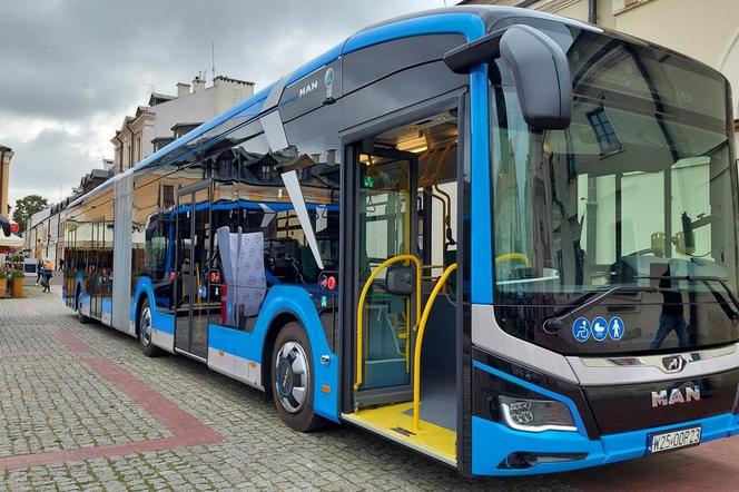 Prezentacja elektrycznych autobusów w Zamościu