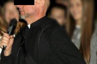 Ksiądz podejrzany o molestowanie nastolatek zatrzymany w Anglii