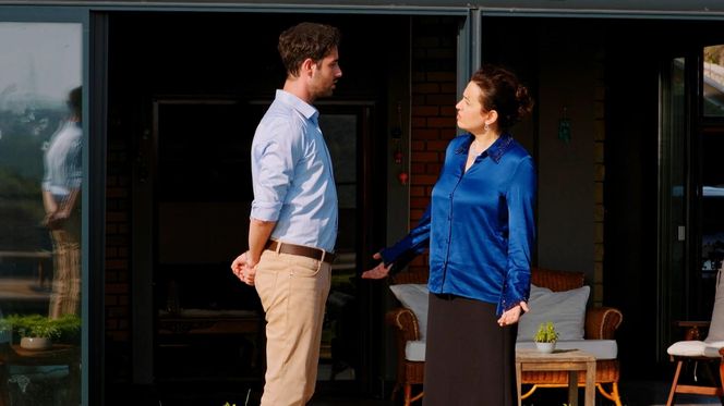 Miłość i nadzieja, odcinek 285: Doktor Levent przejrzy Cavidan! Zagrozi matce Sili - ZDJĘCIA