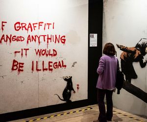 Banksy w Warszawie. Gdzie i kiedy będzie można obejrzeć prace najbardziej tajemniczego artysty? 