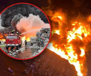 Pożar w zakładzie recyklingu! Dziesiątki strażaków walczą z żywiołem. Kłęby czarnego dymu nad regionem