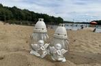 10-letni Timi utonął w jeziorze. Na plaży płoną znicze