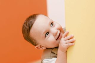 To męskie imię zakończone na a ma włoskie pochodzenie. Wiąże się z dobrym losem! Nosi je niespełna 50 osób