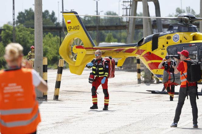 Kontrolowane zderzenie pociągu z osobówką