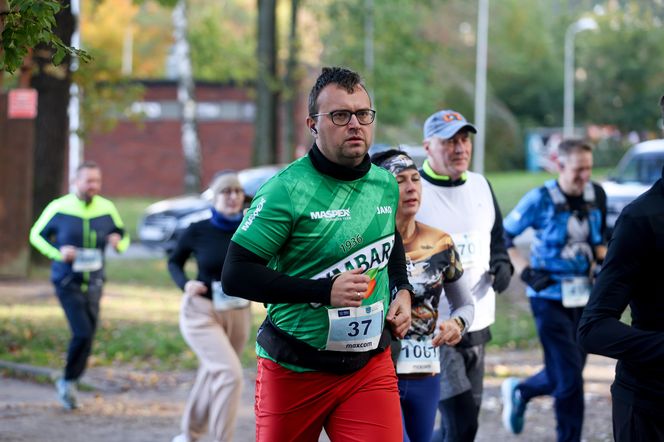 Bieg Perła Paprocan 2025 zgromadził prawie 900 biegaczy