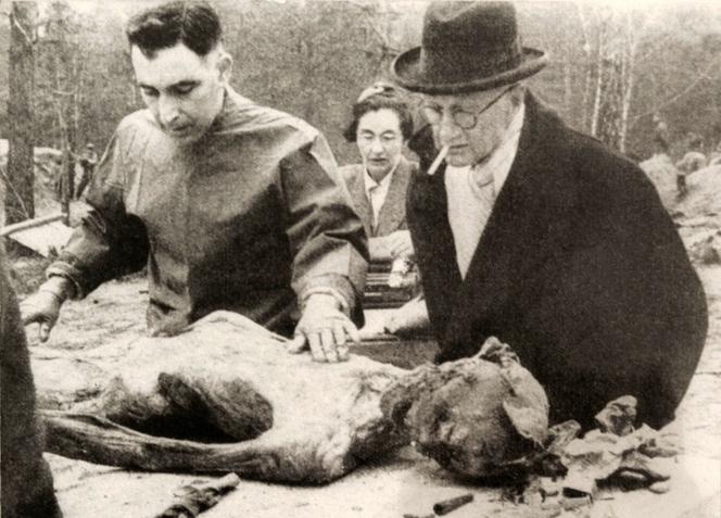 Relacje polsko‐radzieckie pogorszyły się, kiedy polskie władze w Londynie zażądały niezależnego śledztwa w sprawie zbrodni katyńskiej