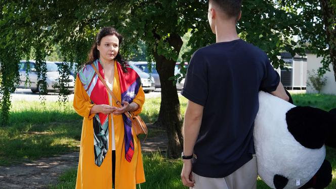 Barwy szczęścia odc. 2545. Józek Sałatka (Patryk Pniewski), Urszula (Bożena Stachura)