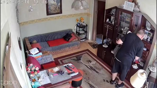 Oszust chciał okraść 86-latkę. Nie spodziewał się takiej reakcji! Wszystko się nagrało